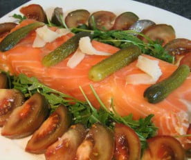 Tarta de salmón y langostinos