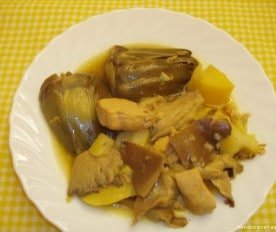 Patatas con Alcachofas