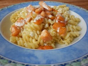 Espirales de pasta con salmon