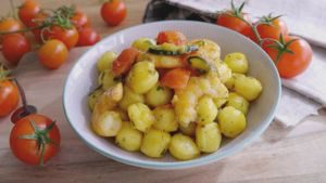 Gnocchetti con calabacines y gambas