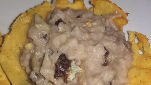 Risotto con achicoria, salchicha y gorgonzola