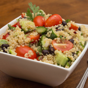 como hacer Quinoa Fiesta Salad