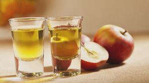 Como hacer Licor de manzana Annurca